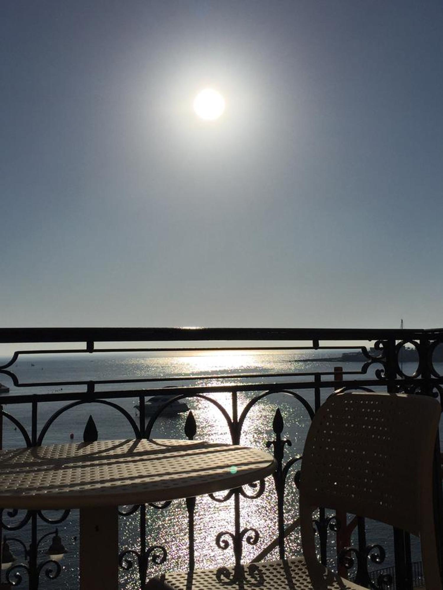 Апартаменты Maltese Balcony Сент Джулианс Экстерьер фото